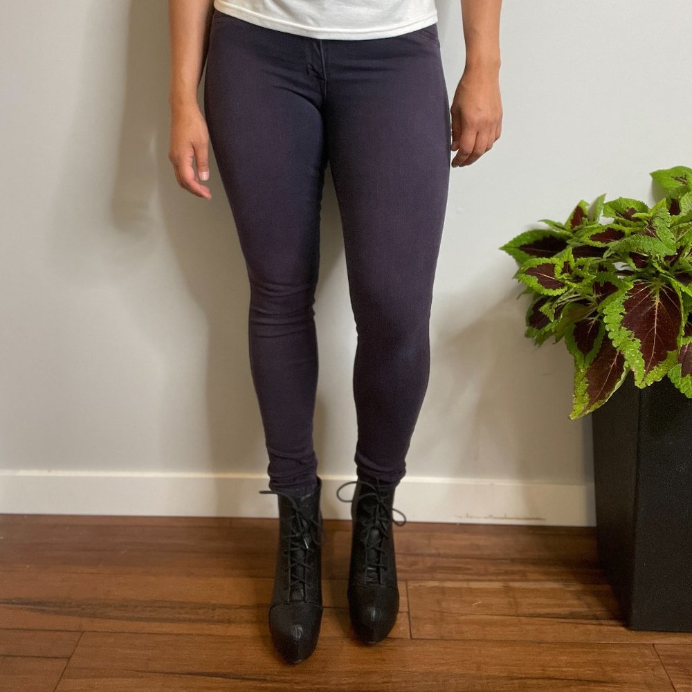 Discontinued Cookie Johnson Joy Legging size 26